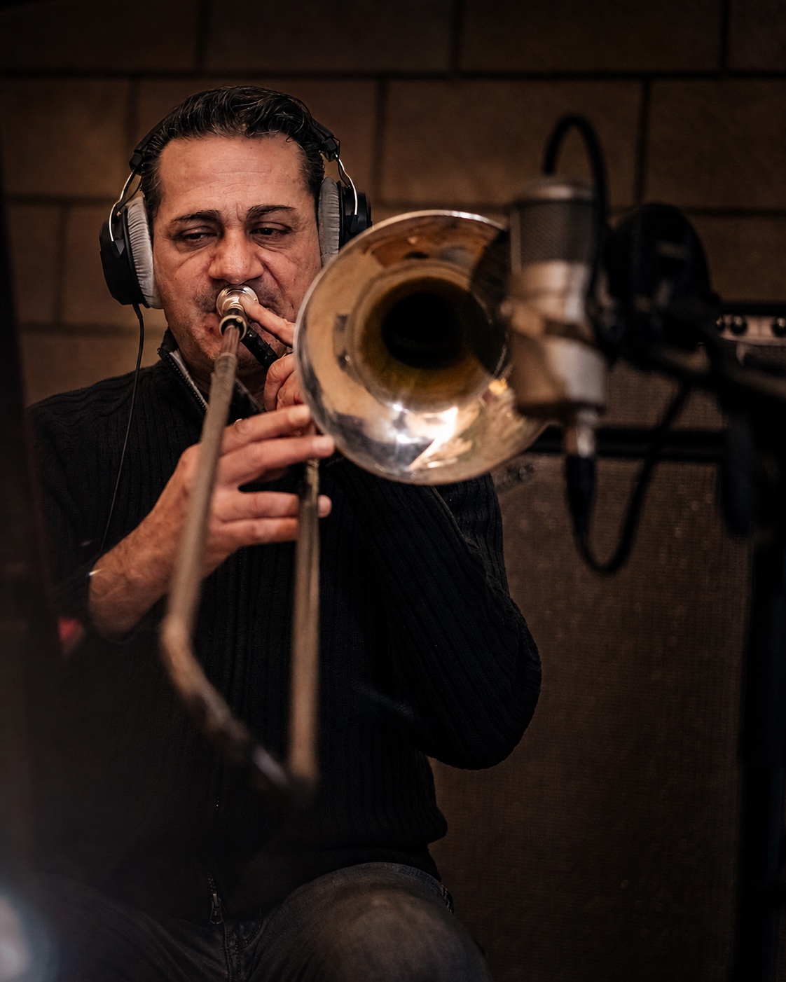 Carlo Napolitano al trombone in studio